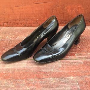 Salvatori Ferragamo Size 6.5 Heels Pumps